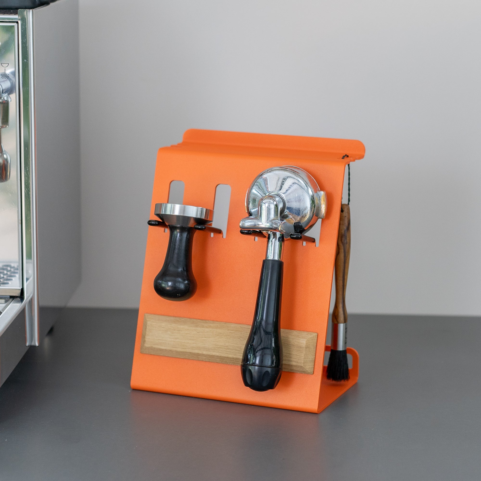 Kompakte Station mit Siebträgerhalter für Barista-Zubehör FLATE®